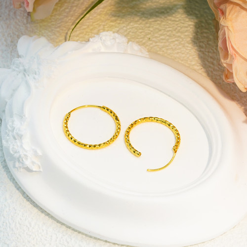 18k金璀璨麻花耳圈女时尚耳饰
