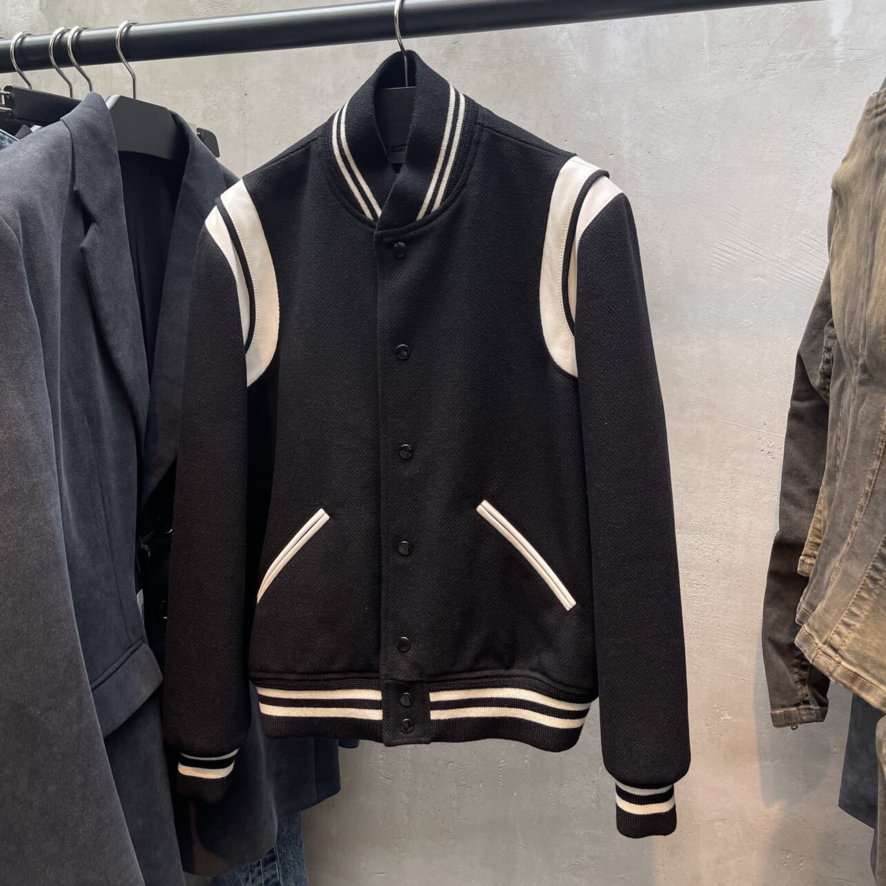 ysl teddy 棒球服 折扣特价