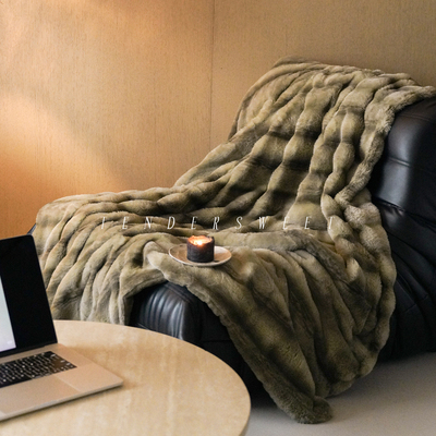 轻奢雪绒兔貂秋冬加厚毯子