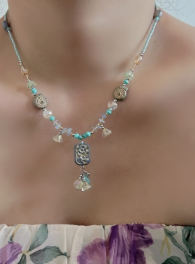 复古春夏捷克琉璃项链水晶碎石花朵手工串珠可调节小众不锈钢女