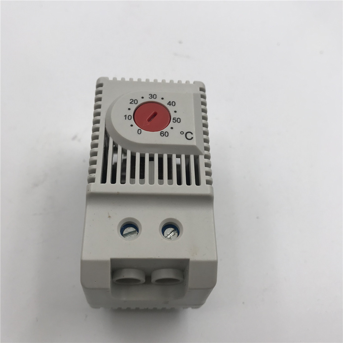 LEIPOLE雷普配电柜自动温度控制器JWT6011R 实拍