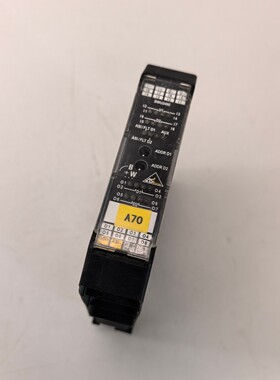 必威BWU2490 AS-i数字8I/8O模块，原装进口拆机，型号清晰可见