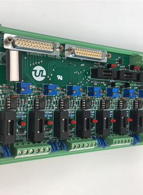 拆机UL08AI(RED)-0-10VDC-D25-SPD 95新 实物图 现货包好