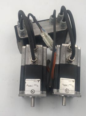 拆机德国JENAER伺服电机23S31-0650-805J7-52成色如图低价处理