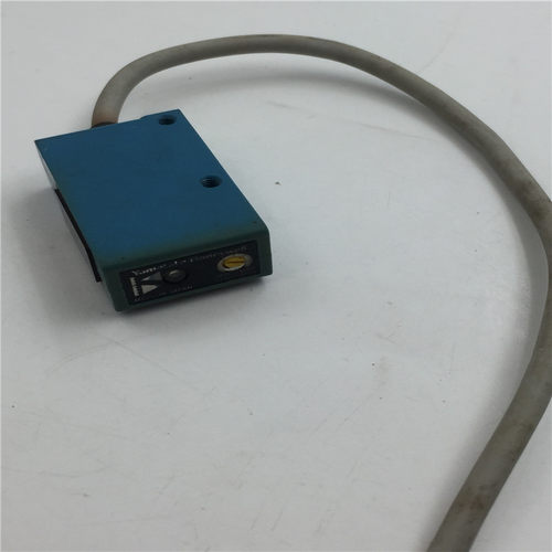Yamatake山武光电传感器FE7B-RPA6V-948 功能完好 现货