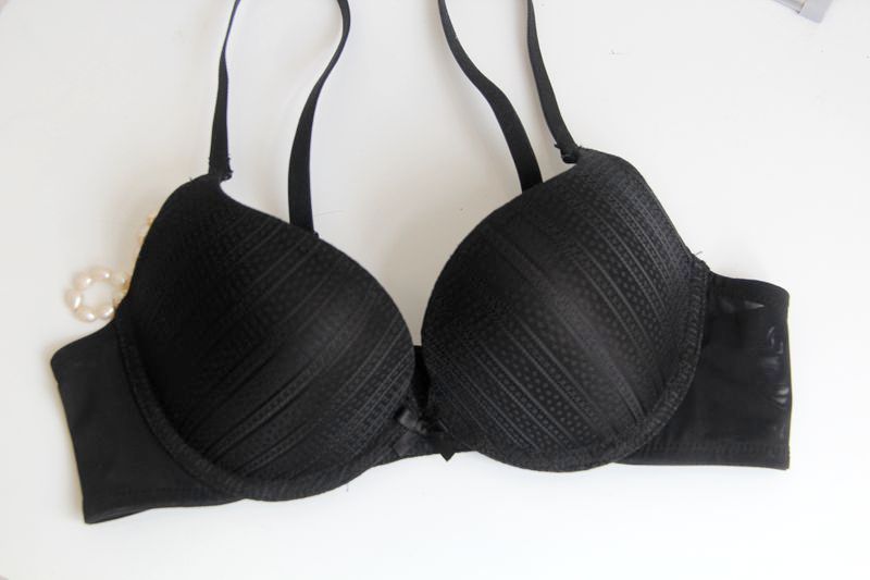 全蕾丝有钢圈排扣文胸2件包邮