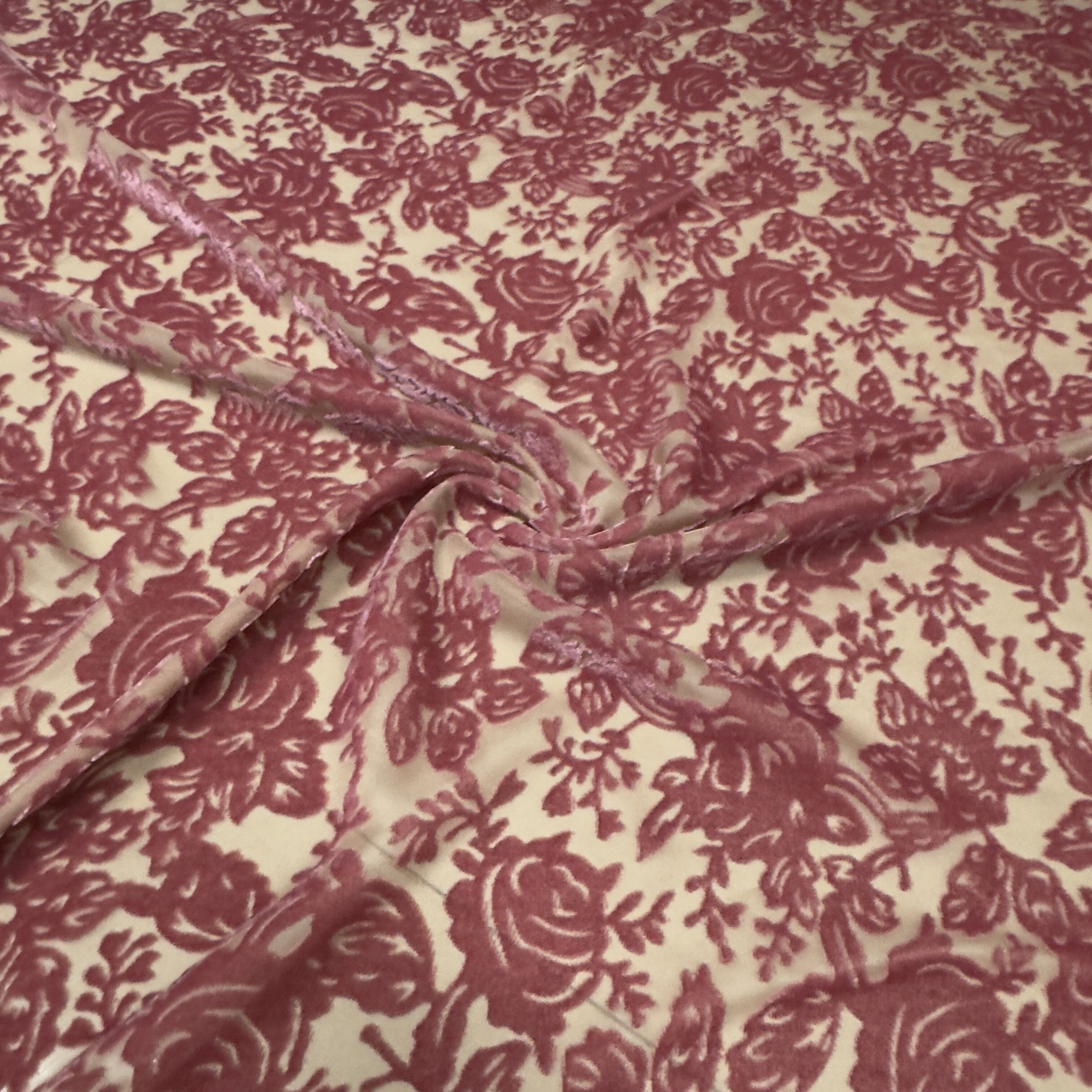 玫瑰镂空真丝绒烂花桑蚕丝绒布旗袍连衣裙衬衣披肩半身裙服装面料