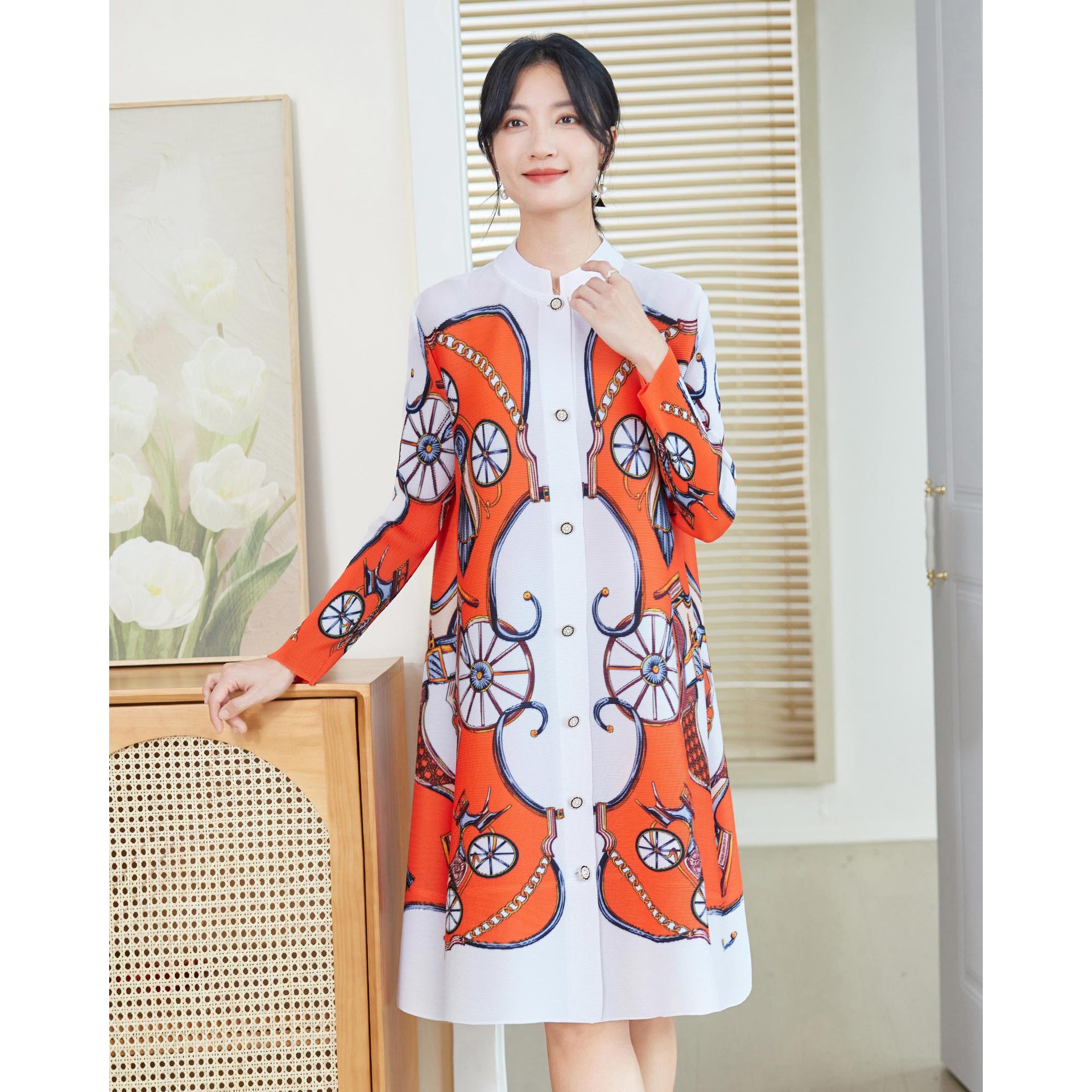 法式印花连衣裙春装2025新款气质宽松大码洋气减龄高端妈妈衬衫裙