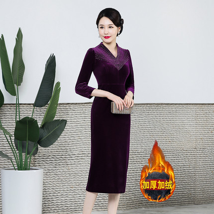 加绒加厚丝绒改良旗袍连衣裙秋冬季中长大码妈妈5XL胖mm婚礼服