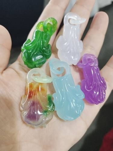 7000年缅甸冰糯翡翠白菜百财吊坠男女玉石聚财纳福挂件项链