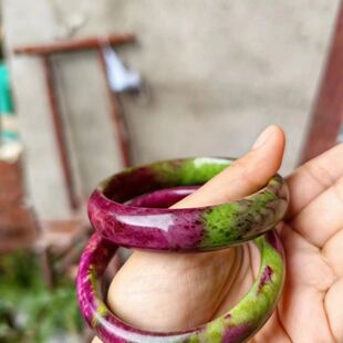 天然红绿宝精雕原石手镯小众轻奢爆款高级玉石手环精品时尚饰品礼