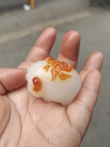 新款汉白玉吊坠白玉手羊脂玉吊坠发财猪送吊绳