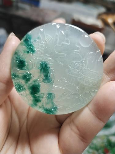 独龙玉石翠色老坑冰种飘花山水牌圆牌子男女翠绿玉石挂件石英岩
