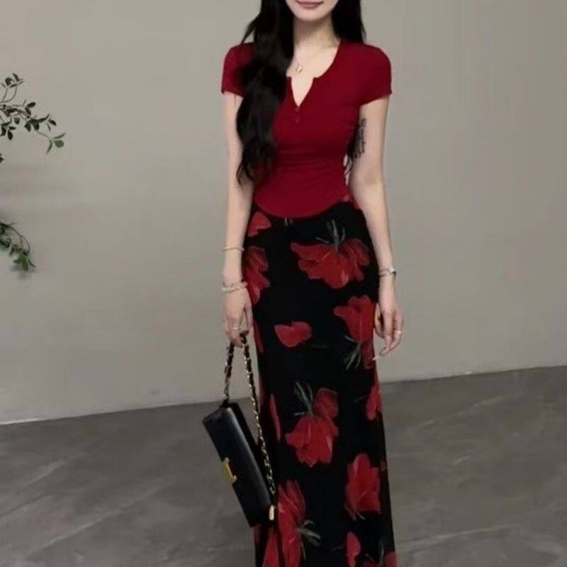 美式辣妹风穿搭一整套女夏季显瘦V领短袖T恤复古印花包臀鱼尾裙