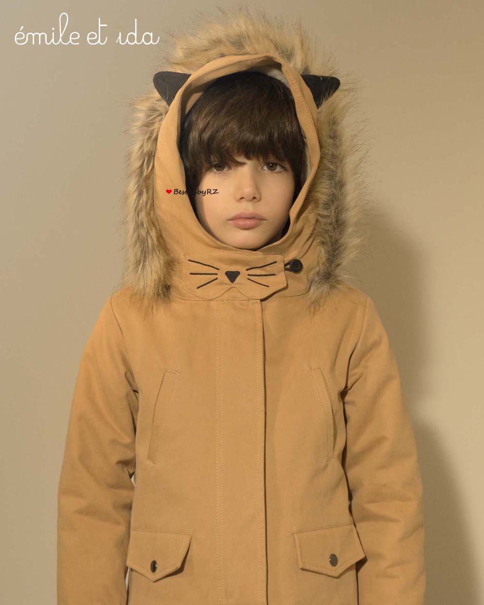 特价法国经典女童连帽夹绒外套