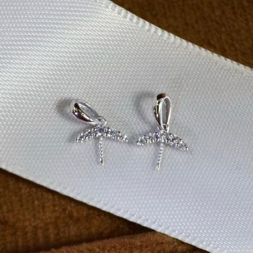 铂金PT90012-13mm海水珍珠吊坠配件精致透亮睫毛款圆形裸珠空托