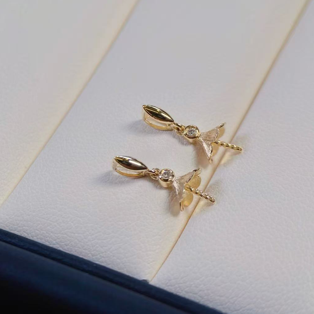 18k金钻石10-11mm海水珍珠吊坠配件拉丝工艺气质花瓣帽托裸珠空托