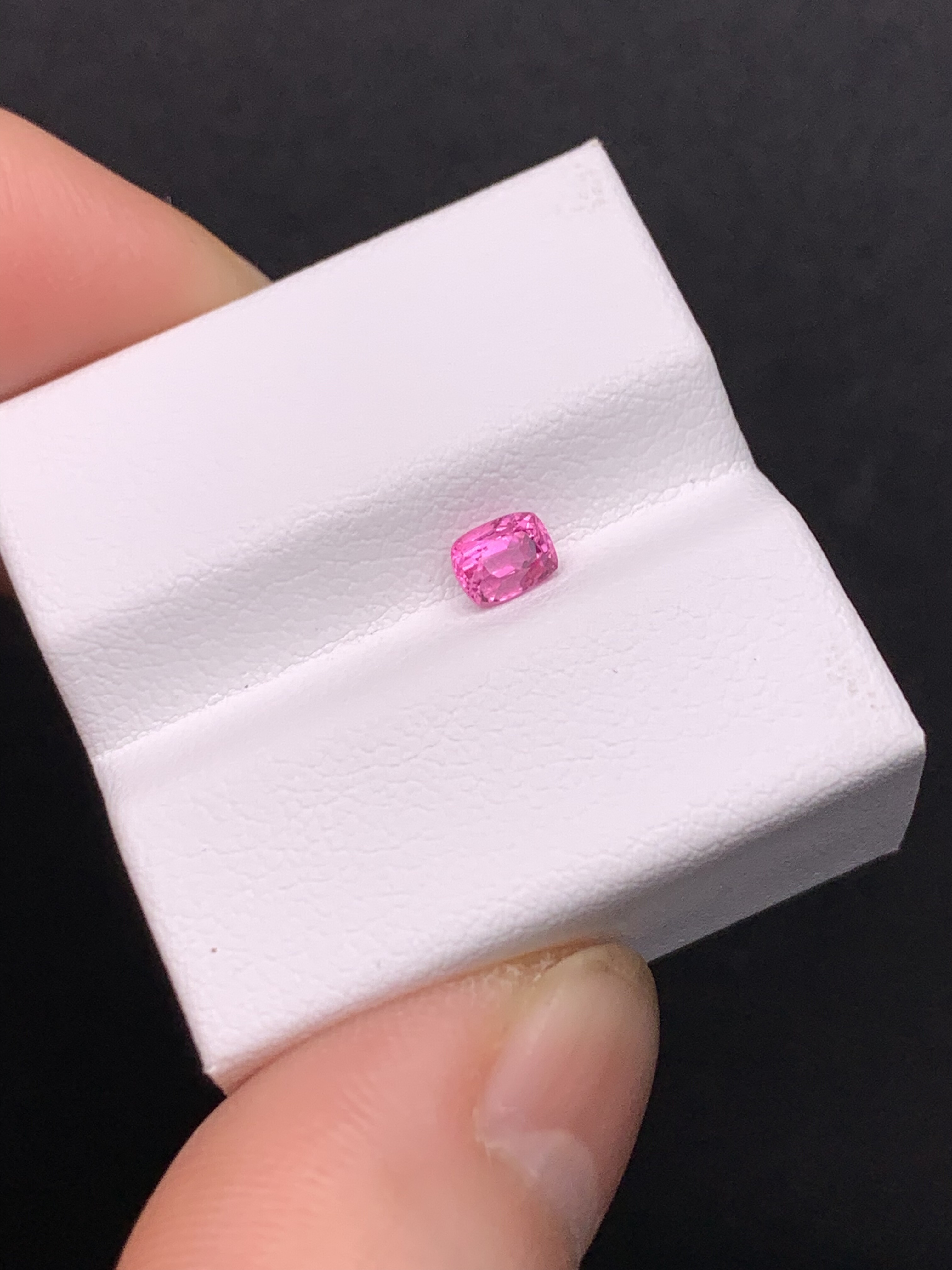 0.45克拉 缅甸天然无烧尖晶石 热粉（0110）,珠宝/钻石/翡翠,裸石,淘宝优惠券,粉丝福利购,淘宝优惠卷