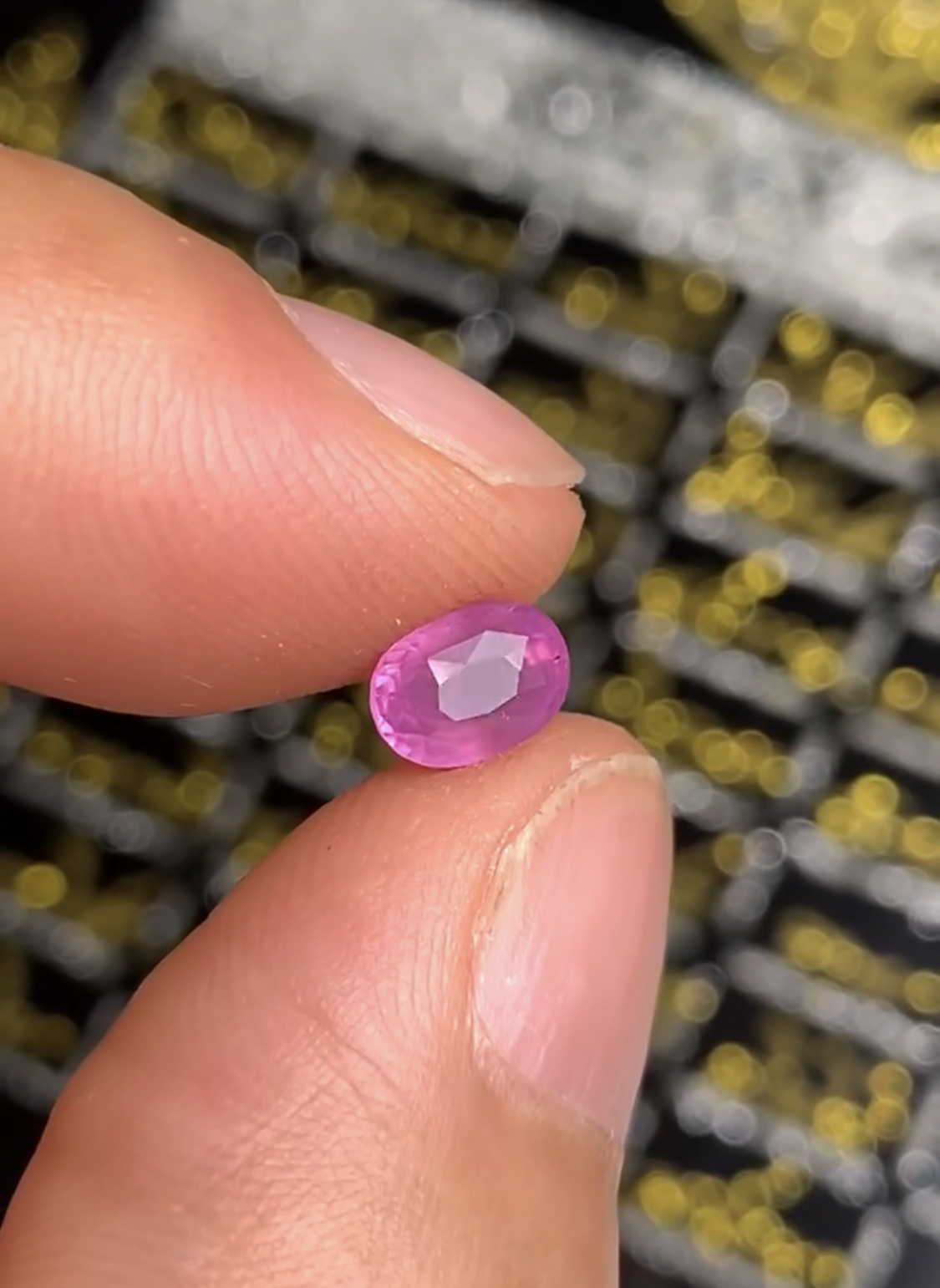 1.14克拉 斯里兰卡天然无烧梦幻粉色蓝宝石 （1127）