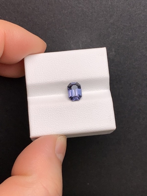 1.25克拉 坦桑尼亚天然无烧马亨盖尖晶石 金属紫蓝色（0129）