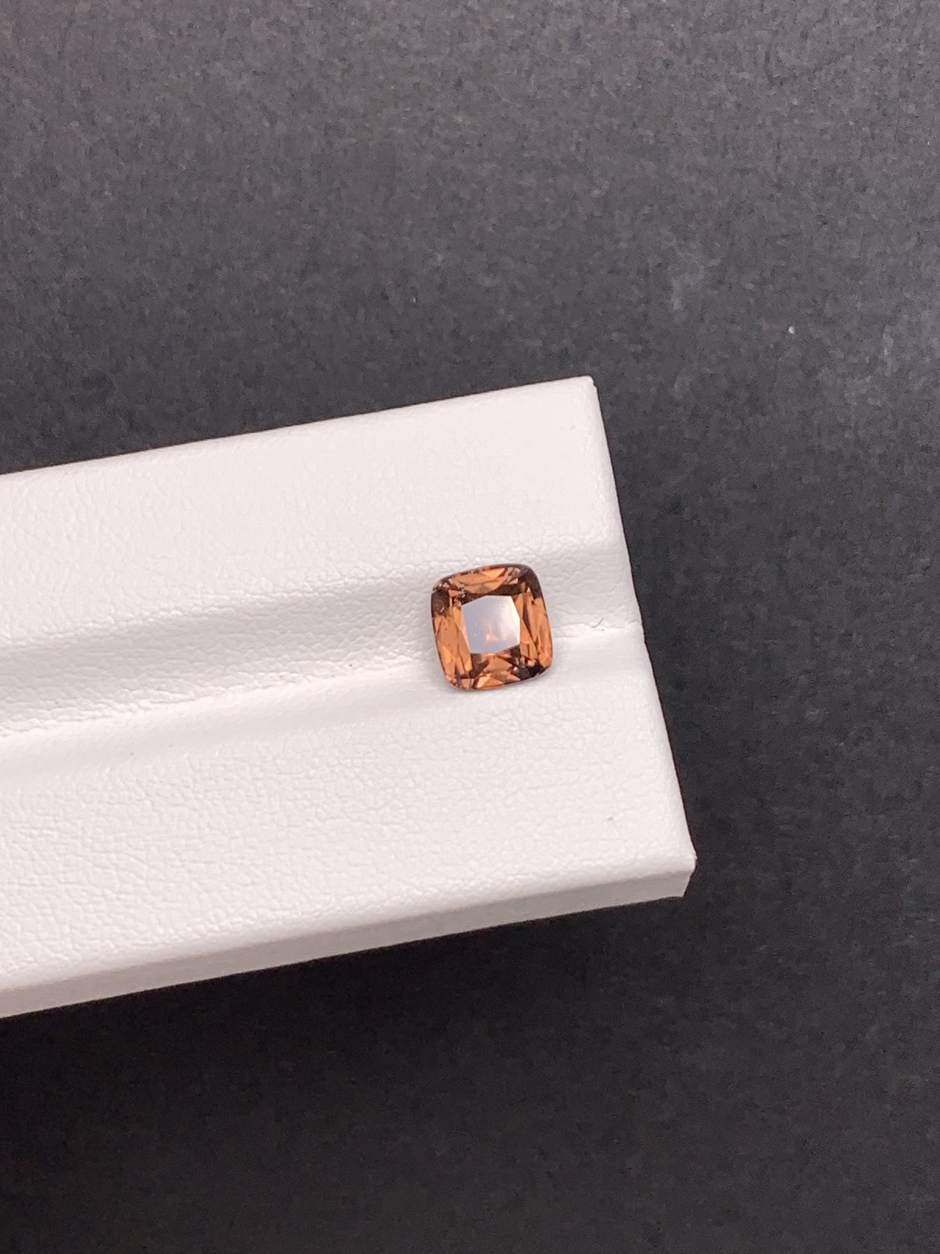 2.43克拉 斯里兰卡天然无烧茶色锆石（1221）