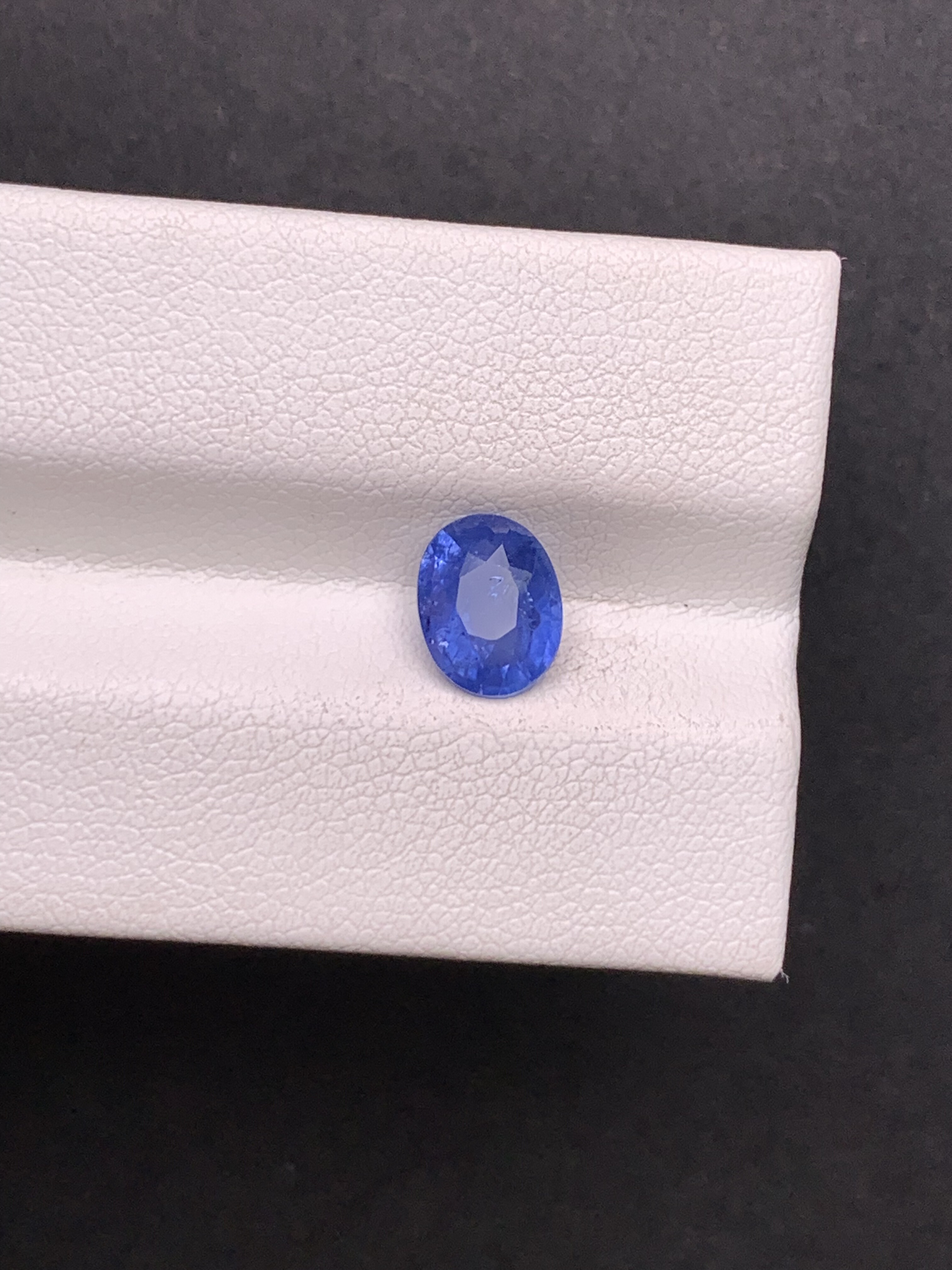 1.46克拉斯里兰卡天然老烧矢车菊蓝宝石 （1008）