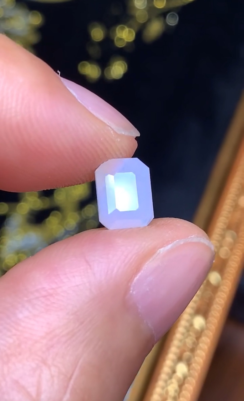 海外矿区捡漏 2.51斯里兰卡天然无烧羊脂白蓝宝石 （1204）