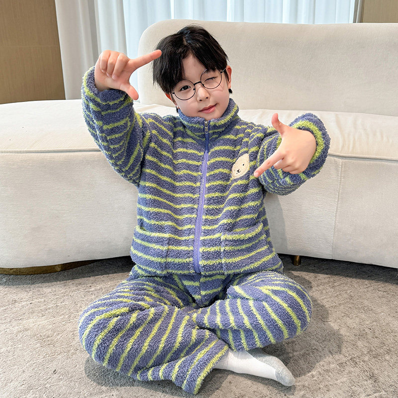 男童冬季保暖珊瑚绒家居服套装