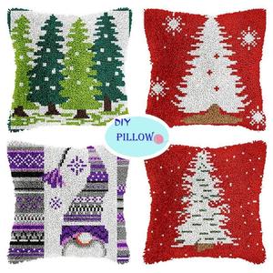 跨境货源学生手工DIY毛线钩针十字绣段段绣枕套圣诞树材料包