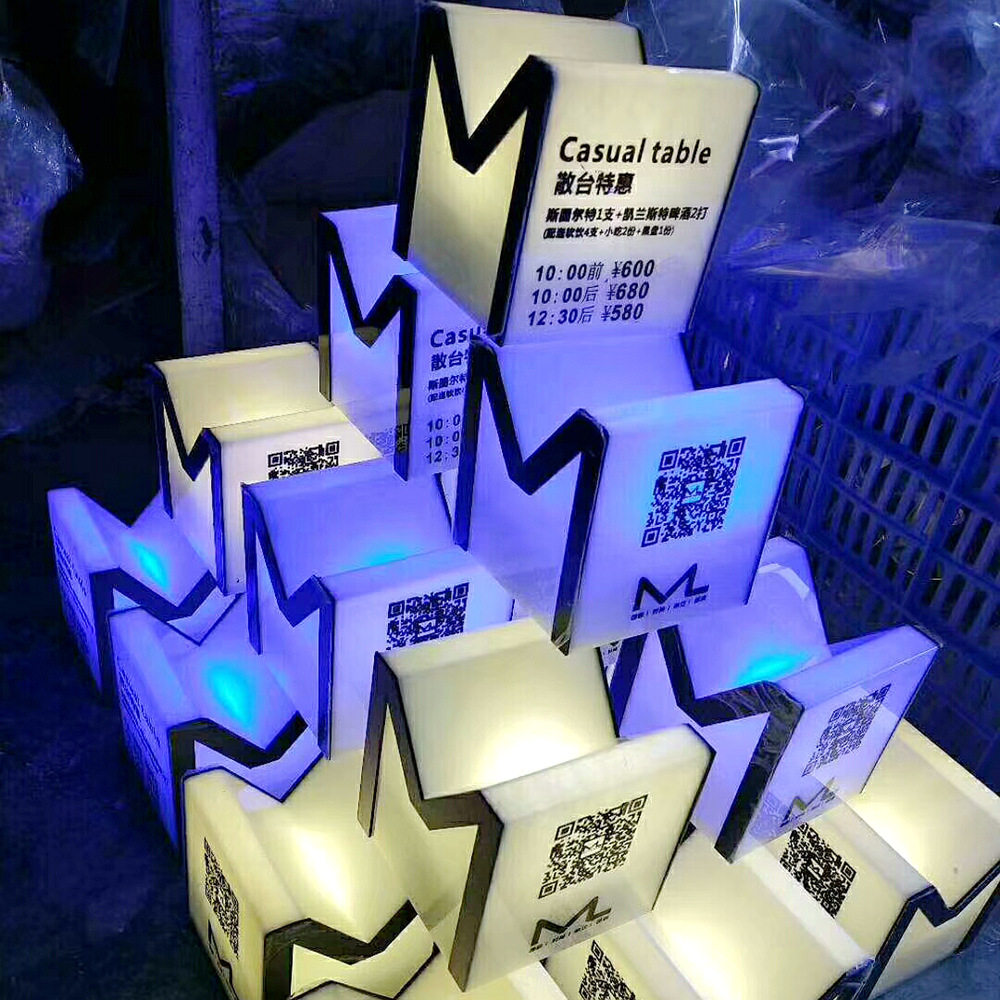 创意充电led酒吧台灯定制字母灯图片