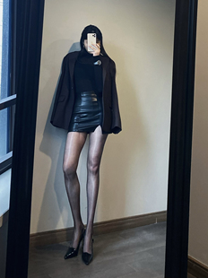 coco朱莉|黑色开叉小皮裙 高腰修身H版型半身裙