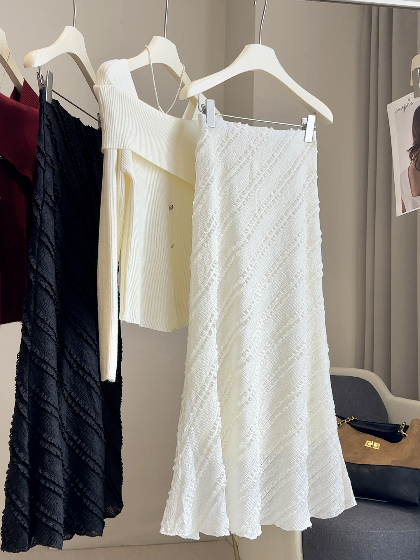 蕾丝花边拼接半身裙女秋冬优雅气质中长款修身显瘦打底包臀鱼尾裙