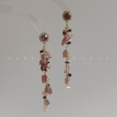 暮色尤加利 甜美度假风粉色碎石长款 流苏耳环民族风蚊香盘耳夹女