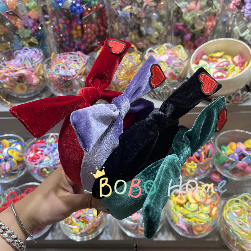 甜美丝绒兔耳朵刺绣爱心发箍