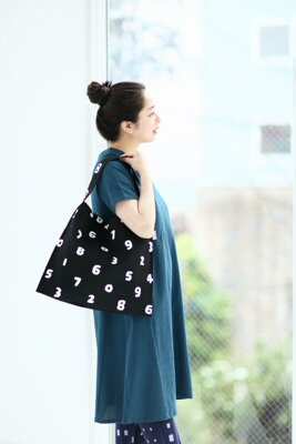 日本设计师帆布方形数字背包