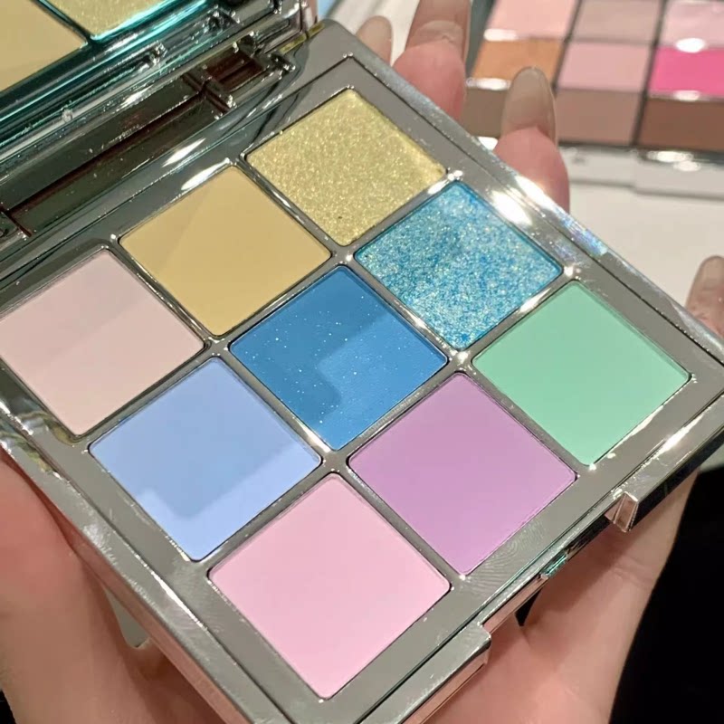 诗蒂娅梦幻九色眼影盘学生少女正品春夏季眼影百搭2024新款大地色