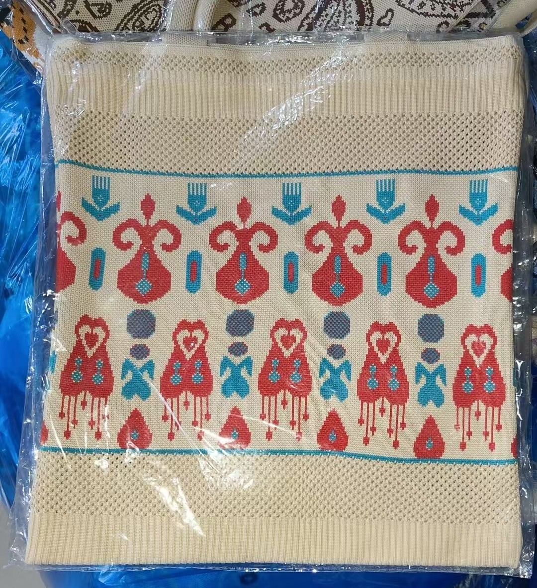 宽33*长37新疆旅游纪念品特色民族风花纹针织包编织单肩斜挎包