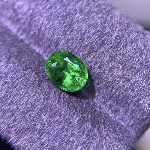 天然无烧沃塔尼绿沙弗莱裸石戒面