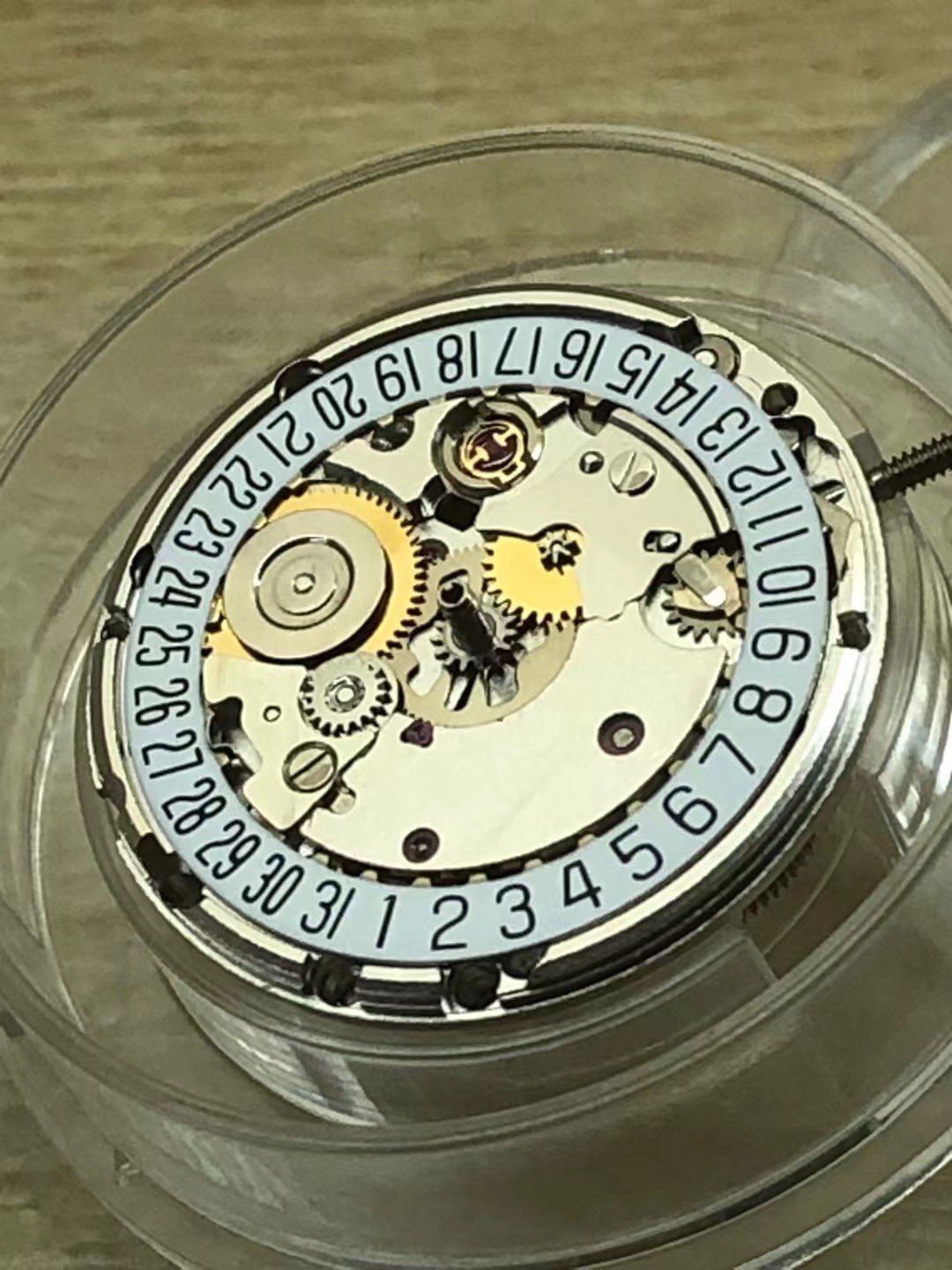 111机芯 代替eta-2671机芯 双t避震新款机芯