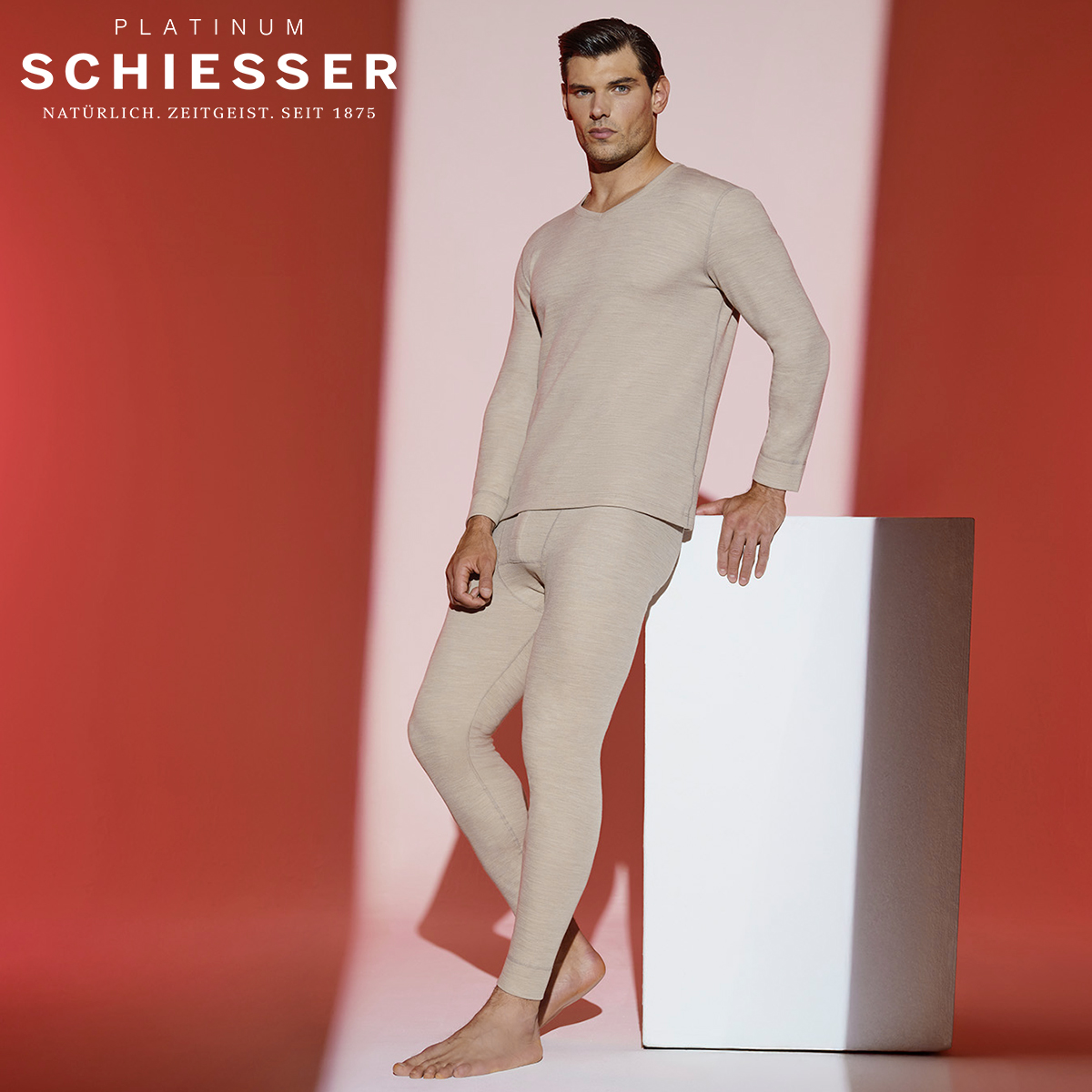 舒雅男士圆领保暖内衣套装