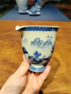 容量180ML B幸山窑 No.X017 9厘米 青花 山水风景公道杯