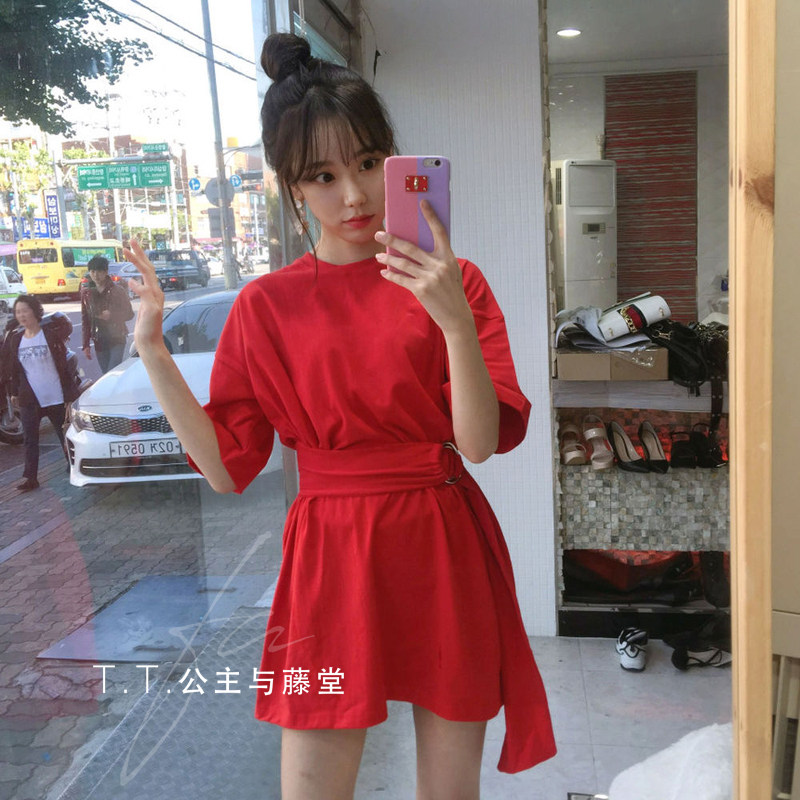 藤堂家大码女复古ins超火t恤女韩范bf风圆环学生中长款宽松连衣裙