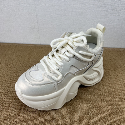 真皮白色系带增高厚底老爹鞋女