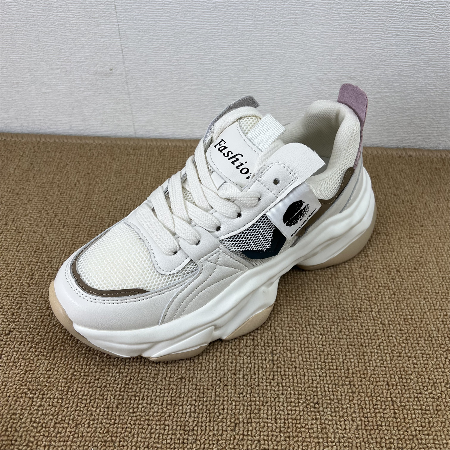 白色厚底增高减震老爹鞋女款