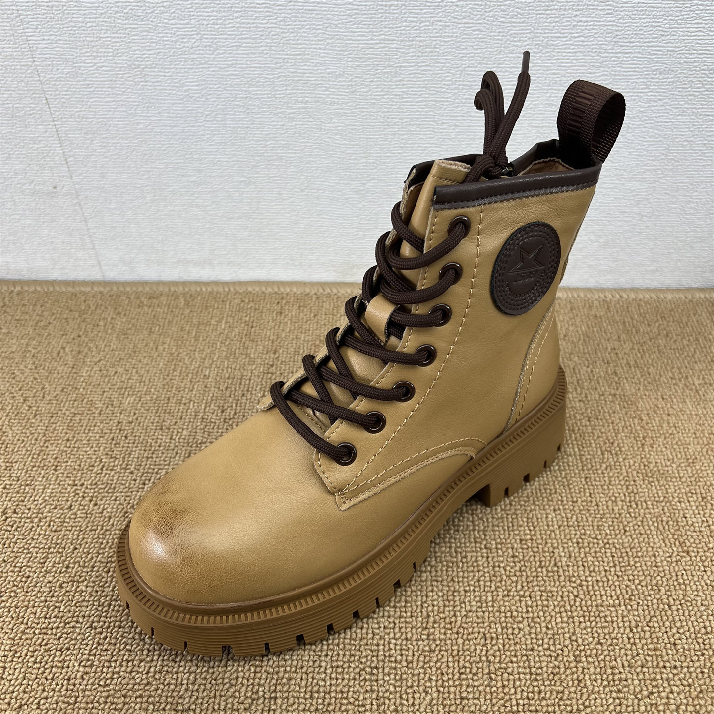 头层牛皮英伦风真皮马丁靴女冬季加绒保暖短靴厚底工装靴纯色女靴,女鞋,马丁靴,淘宝优惠券,粉丝福利购,淘宝优惠卷