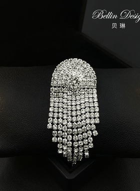 银色水母设计感胸针女西服配饰时尚百搭领针旗袍磁吸胸花饰品5659