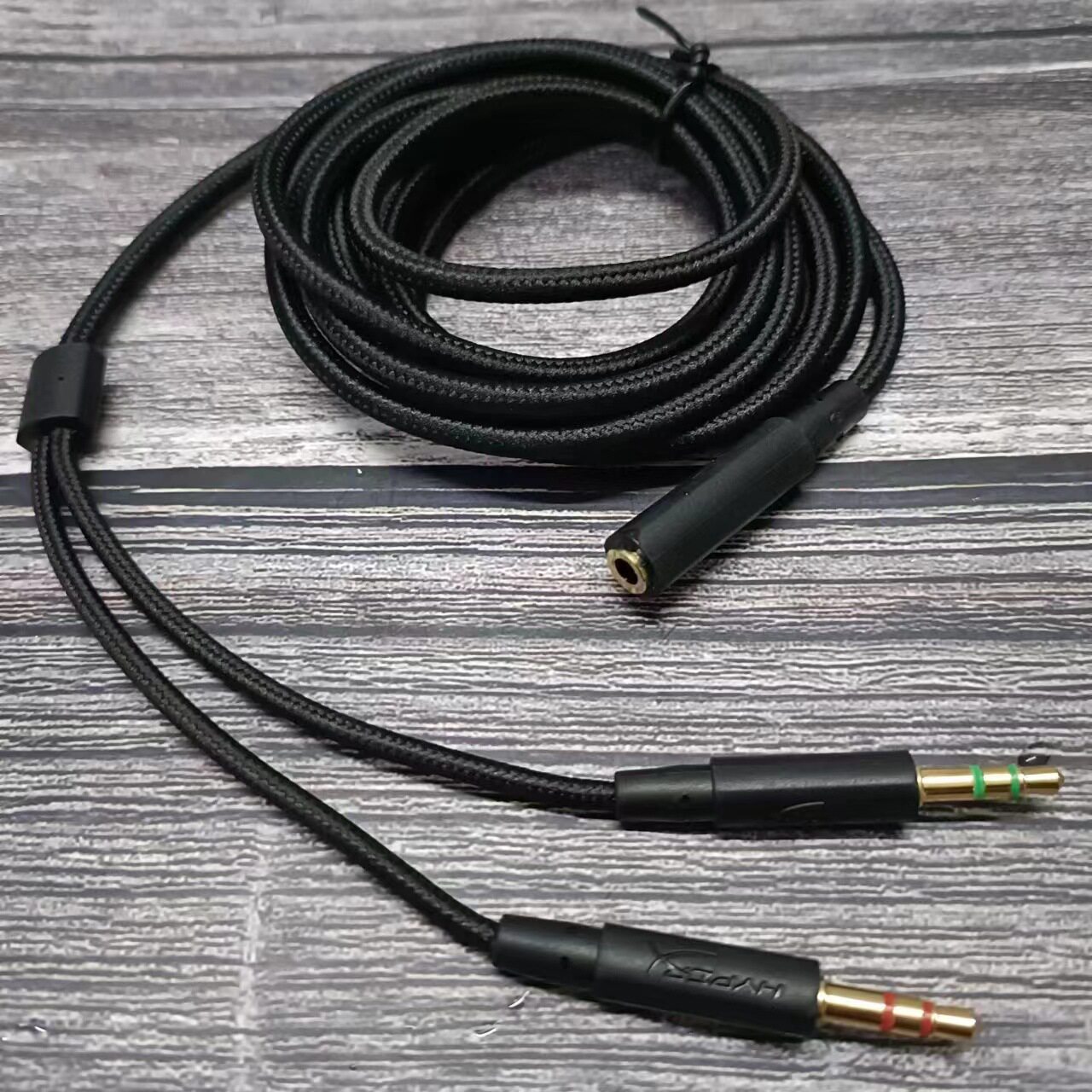 适用Kingston黑鹰 飓风阿尔法天际头戴耳机转接线电脑二合一连接