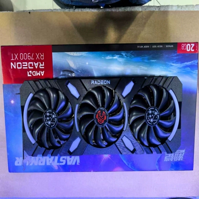 询价瀚铠 星空 7900XT 20g 成色自定义95新 24年3~~议价