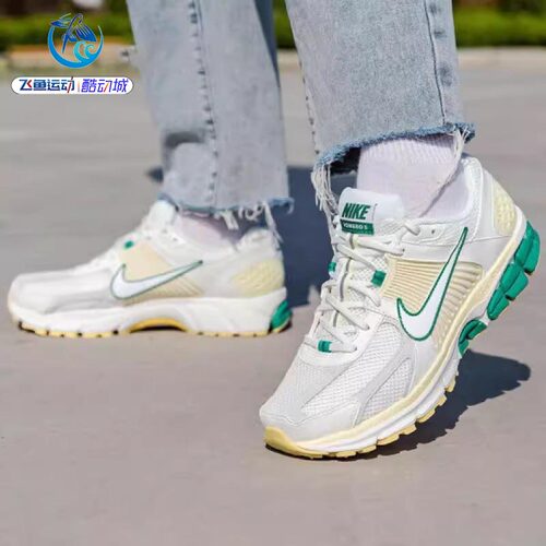 耐克Nike男子跑步鞋轻便