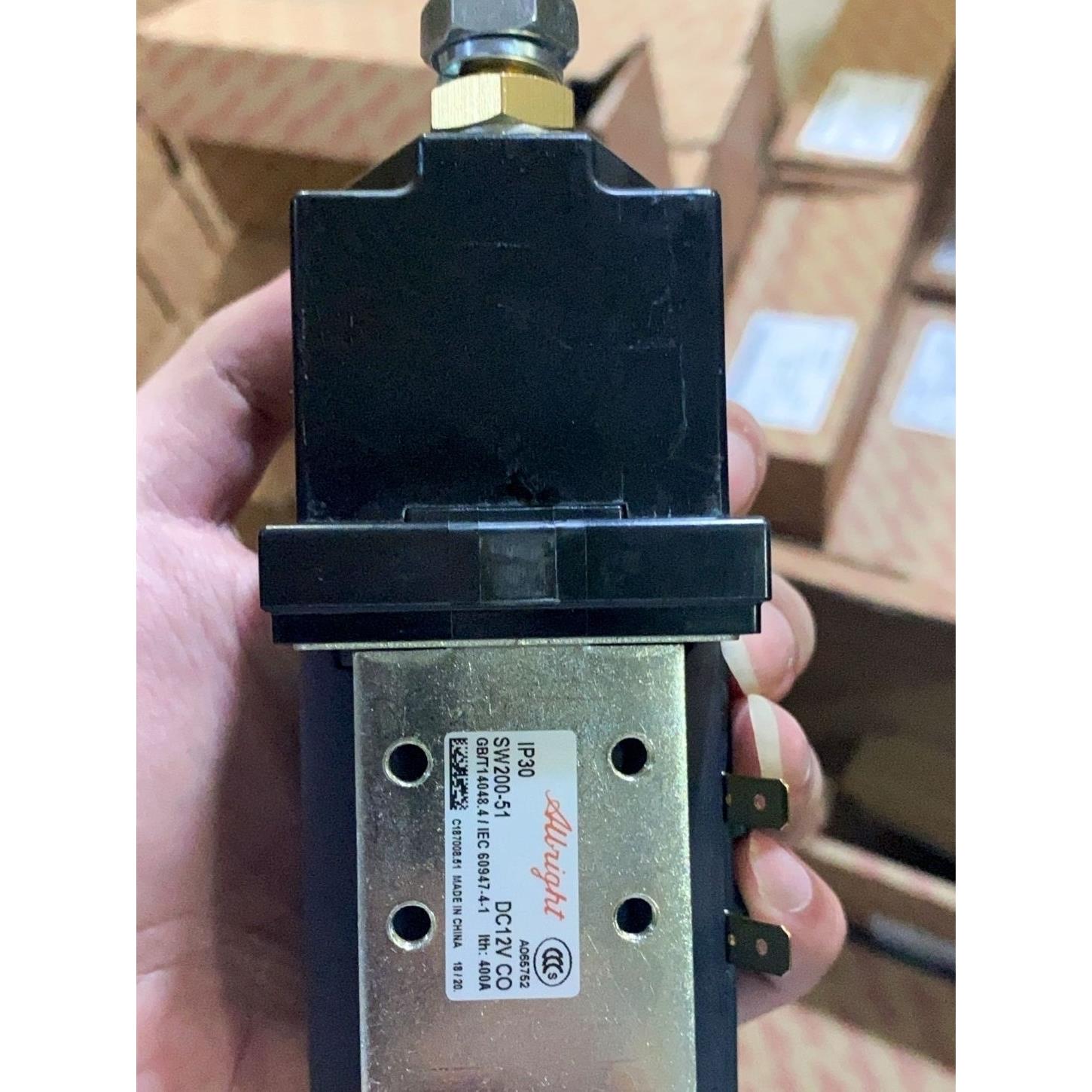 议价SW180B-108 48V接触器SW180B-751 DC24V SW180B-1151